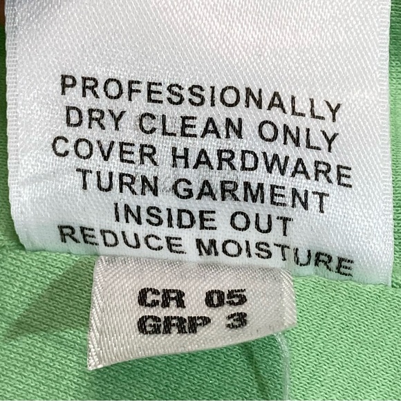 St. John Sport By Marie Gray Zip Front Green Jacket Size M - Picture 16 of 16